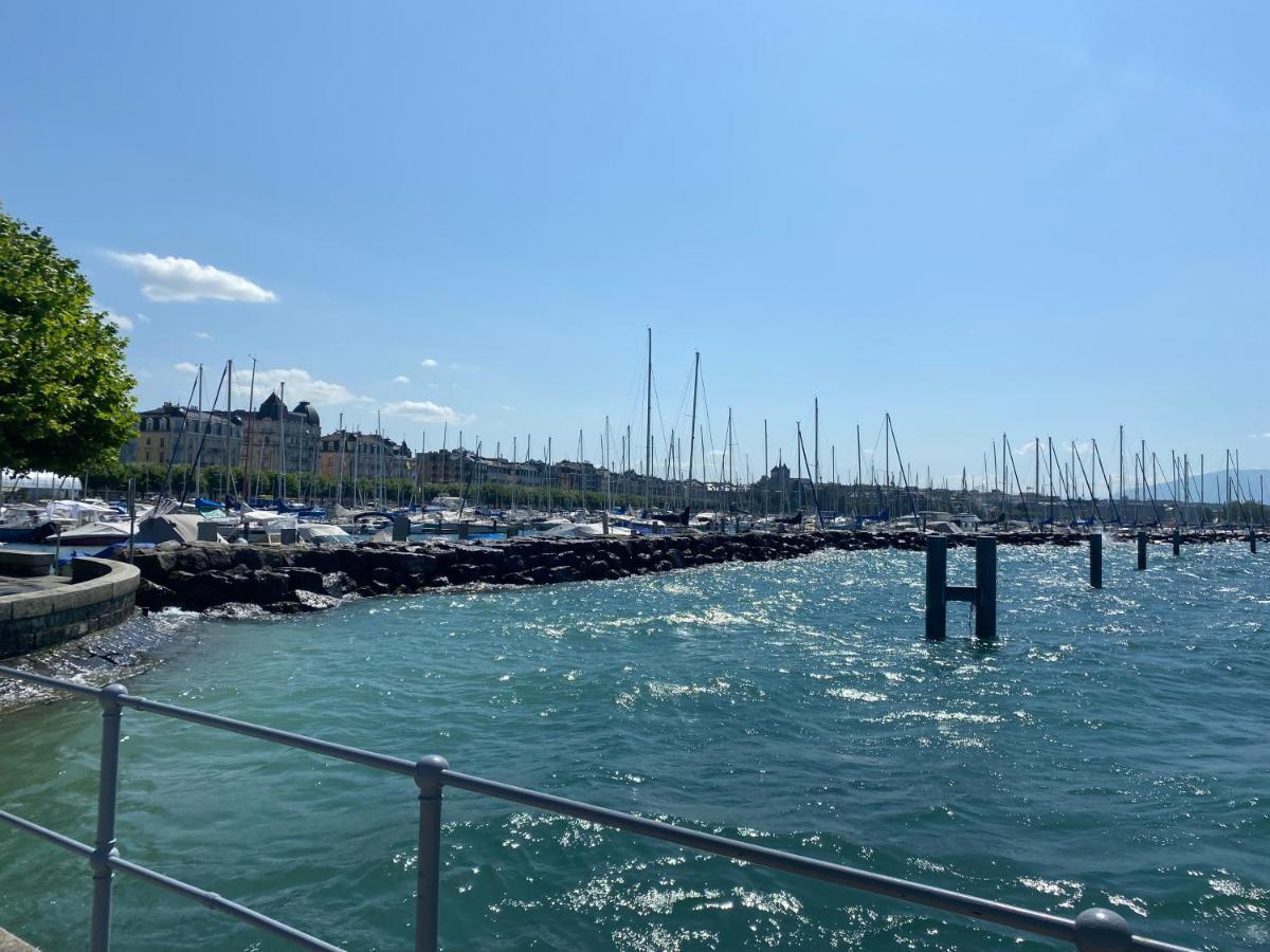 Savoie Hotel Aux Portes De Geneve Saint-Julien-en-Genevois Ngoại thất bức ảnh